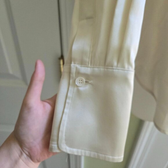 SABLYN Vincent B Slim Fit Button Down Top in Gardenia Size XS - Picture 10 of 14